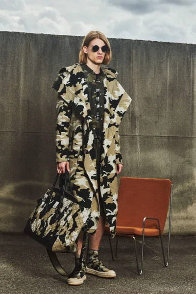 Look 22